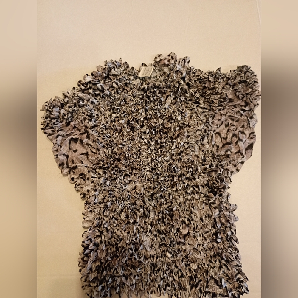 Magic‎ Scarf Popcorn Animal Print Top Stretches Sz OS